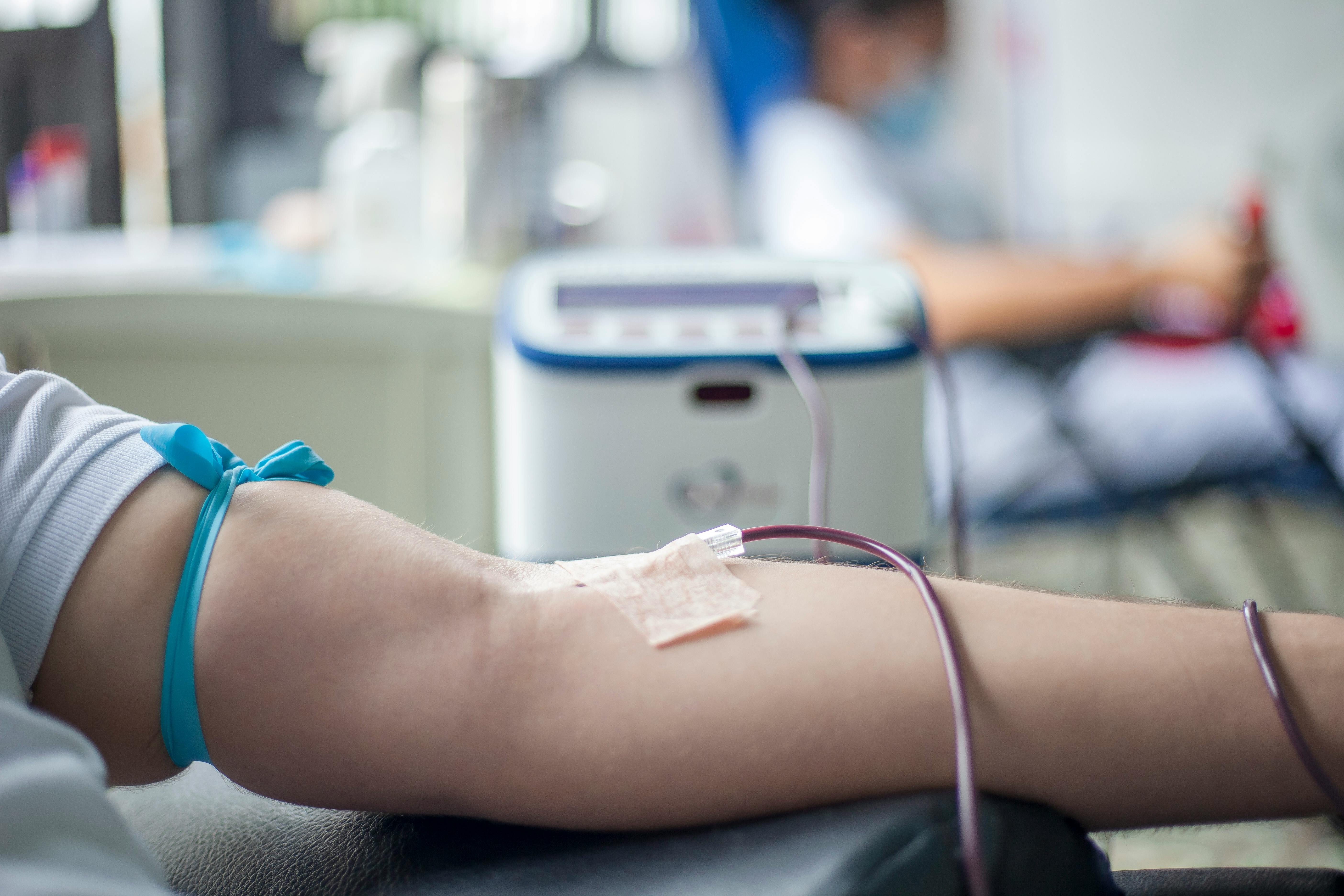 HIV lây qua đường nào? Cách phòng tránh lây nhiễm HIV 1