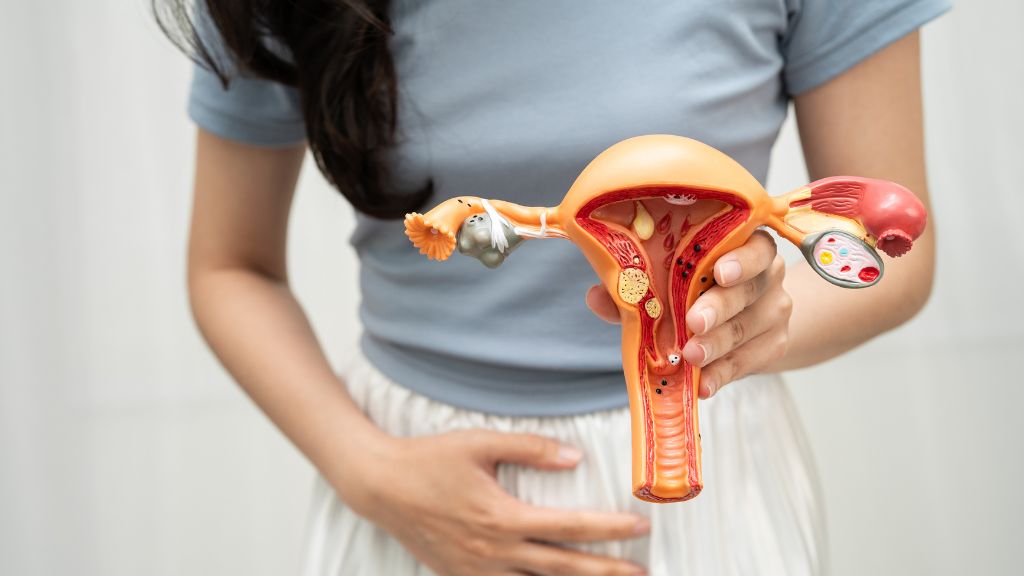 Việc ăn uống hợp lý trong thời gian mang thai còn giúp mẹ dự trữ đủ năng lượng và dưỡng chất cần thiết