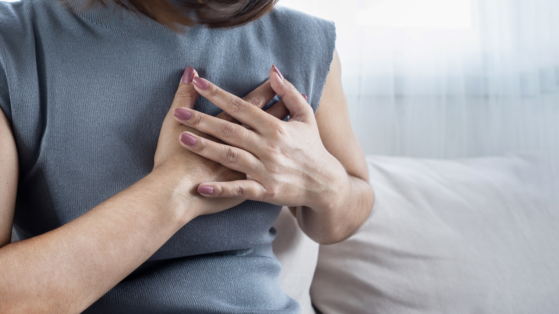 Nhiều người thắc mắc hở van tim có bị hôi miệng không?