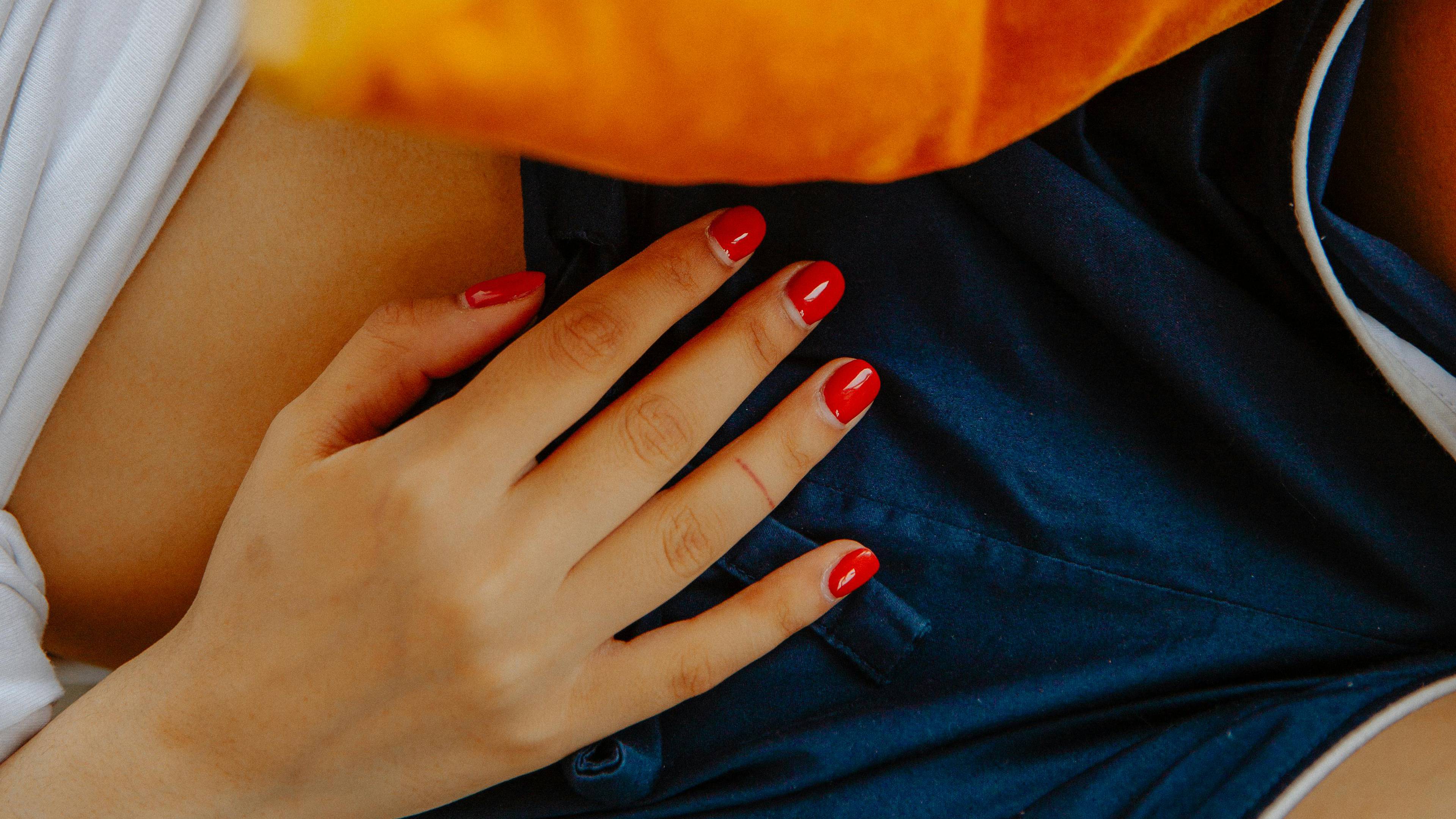 Tá tràng bị chèn ép, cản trở quá trình lưu thông thức ăn dẫn đến hội chứng động mạch mạc treo tràng trên