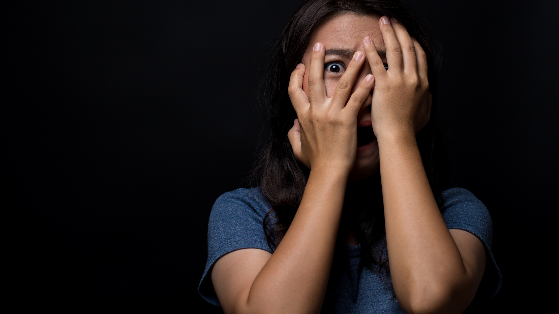 Trong một số trường hợp, nỗi sợ còn hình thành thông qua việc quan sát người khác