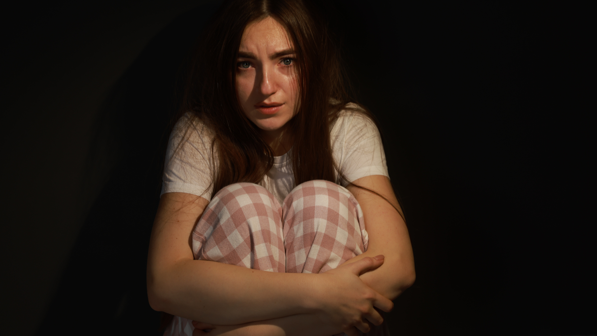 Những trải nghiệm tiêu cực trong quá khứ có thể ảnh hưởng đến tâm lý và hình thành nỗi sợ kéo dài