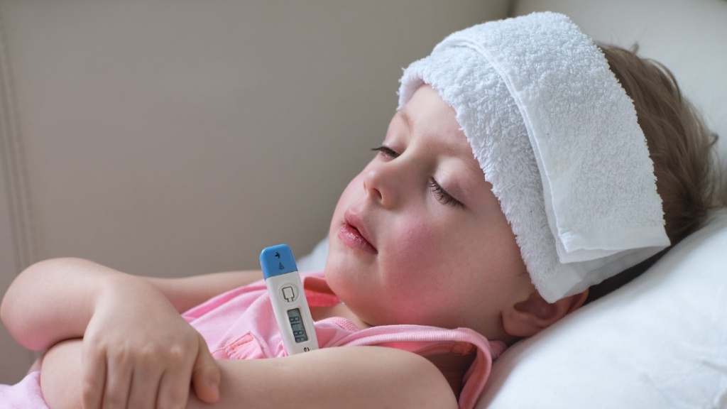 huong-dan-cach-cham-soc-tre-sau-tiem-chung-dung-chuan 5.jpg