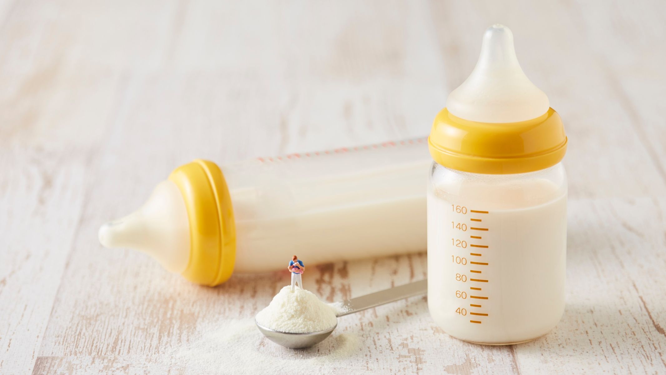 Vỗ ợ hơi cho trẻ sau bú giúp hỗ trợ tiêu hóa và phòng ngừa các rối loạn thường gặp ở trẻ sơ sinh