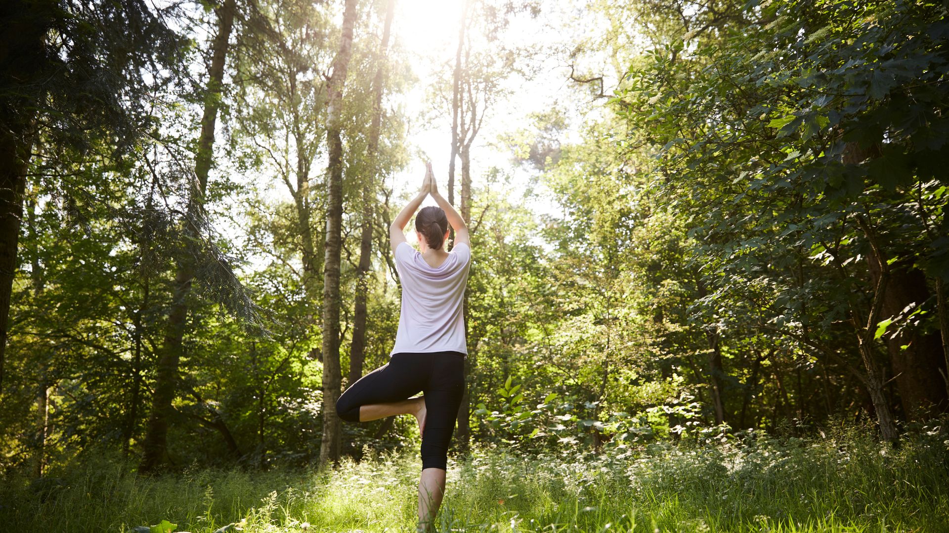 Giữ tinh thần thoải mái và lối sống lành mạnh giúp người bệnh hen phế quản kiểm soát cơn hen tốt hơn