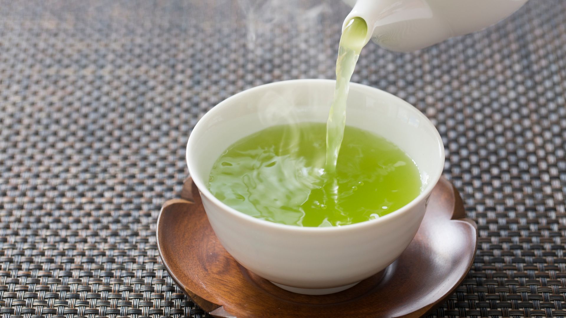 Nên uống nước lá vối với lượng vừa phải và pha loãng để phù hợp với cơ thể