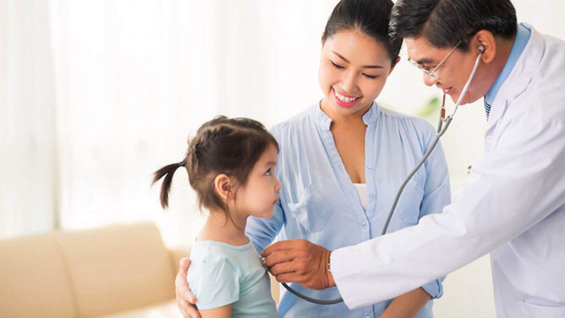 Khám dinh dưỡng giúp đánh giá toàn diện tình trạng dinh dưỡng và chuyển hóa của trẻ