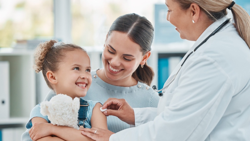 kham-sang-loc-truoc-khi-tiem-chung-va-nhung-dieu-can-biet 3.jpg