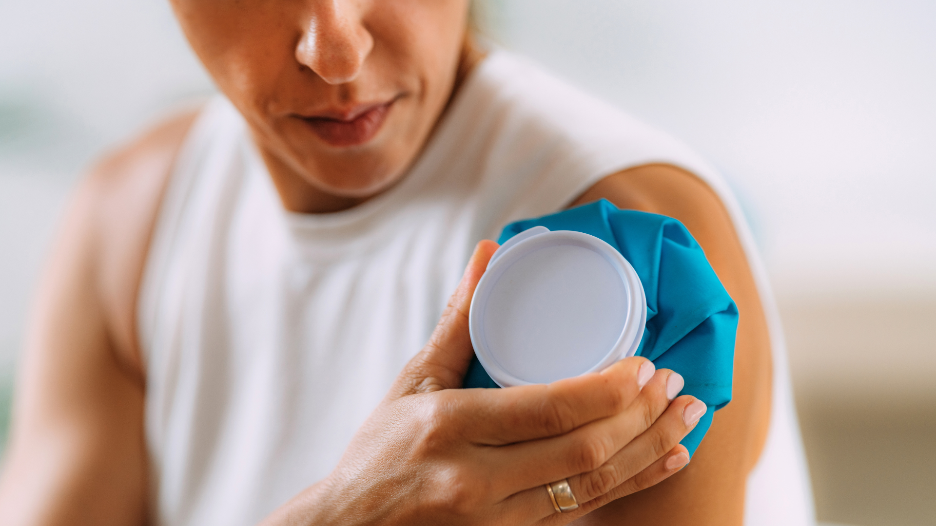 khi-nao-can-chuom-lanh-mot-so-cong-dung-cua-chuom-lanh-va-cach-chuom-lanh-hieu-qua 1.png