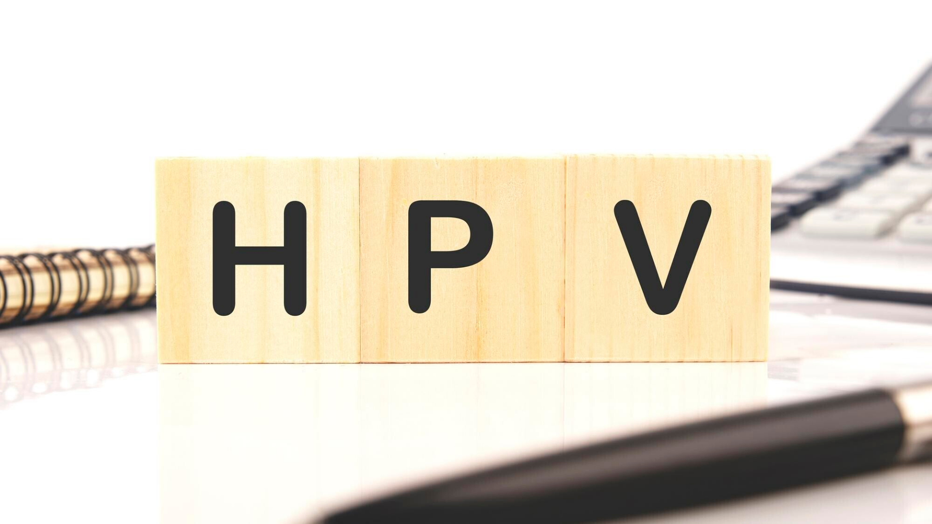 HPV là nguyên nhân phổ biến nhất, gây ra khoảng 99% các trường hợp ung thư cổ tử cung