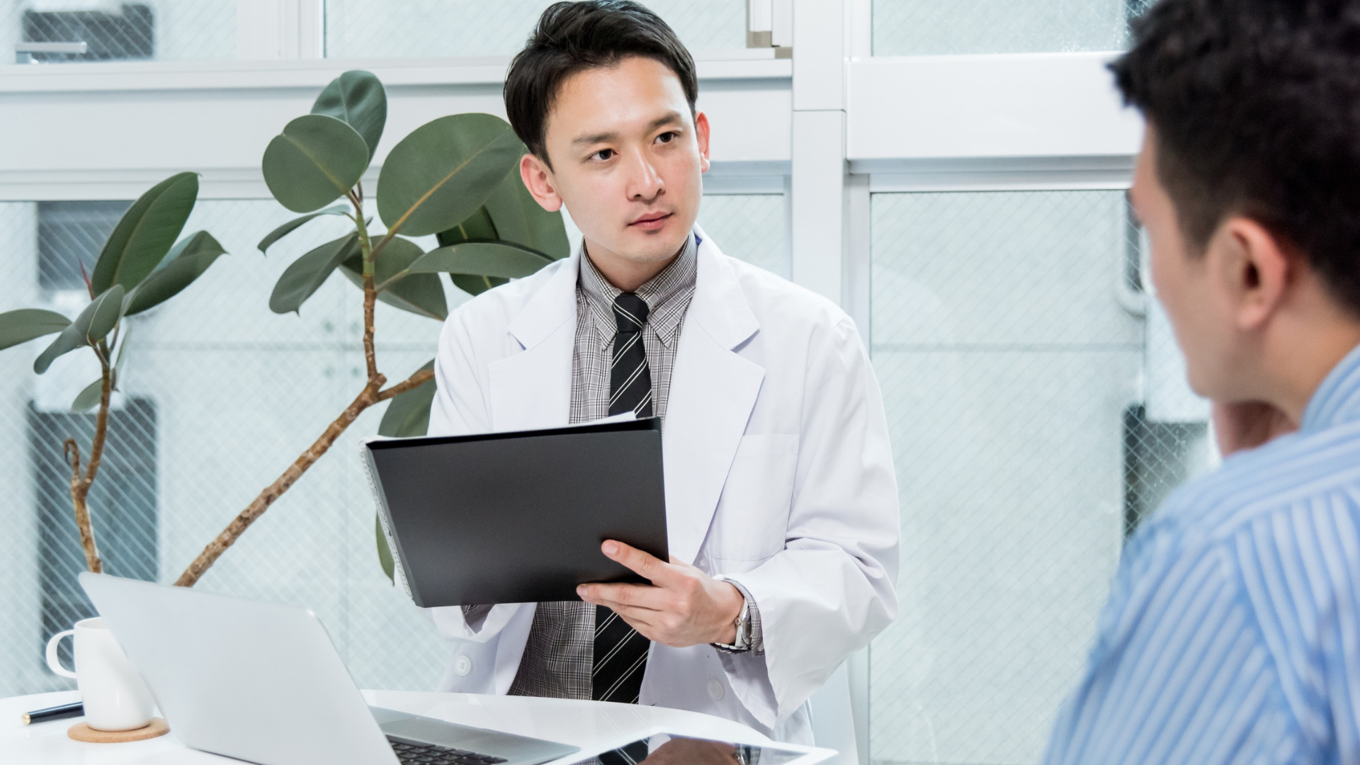 Điều trị đều đặn và chăm sóc phù hợp có thể giúp làm chậm tiến triển bệnh