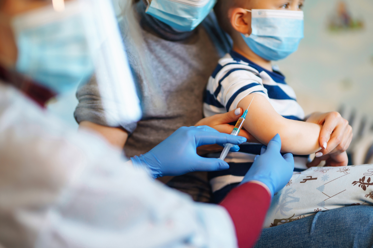 khong-tiem-phong-cho-tre-co-sao-khong-lich-tiem-tu-6-24-thang 2.png