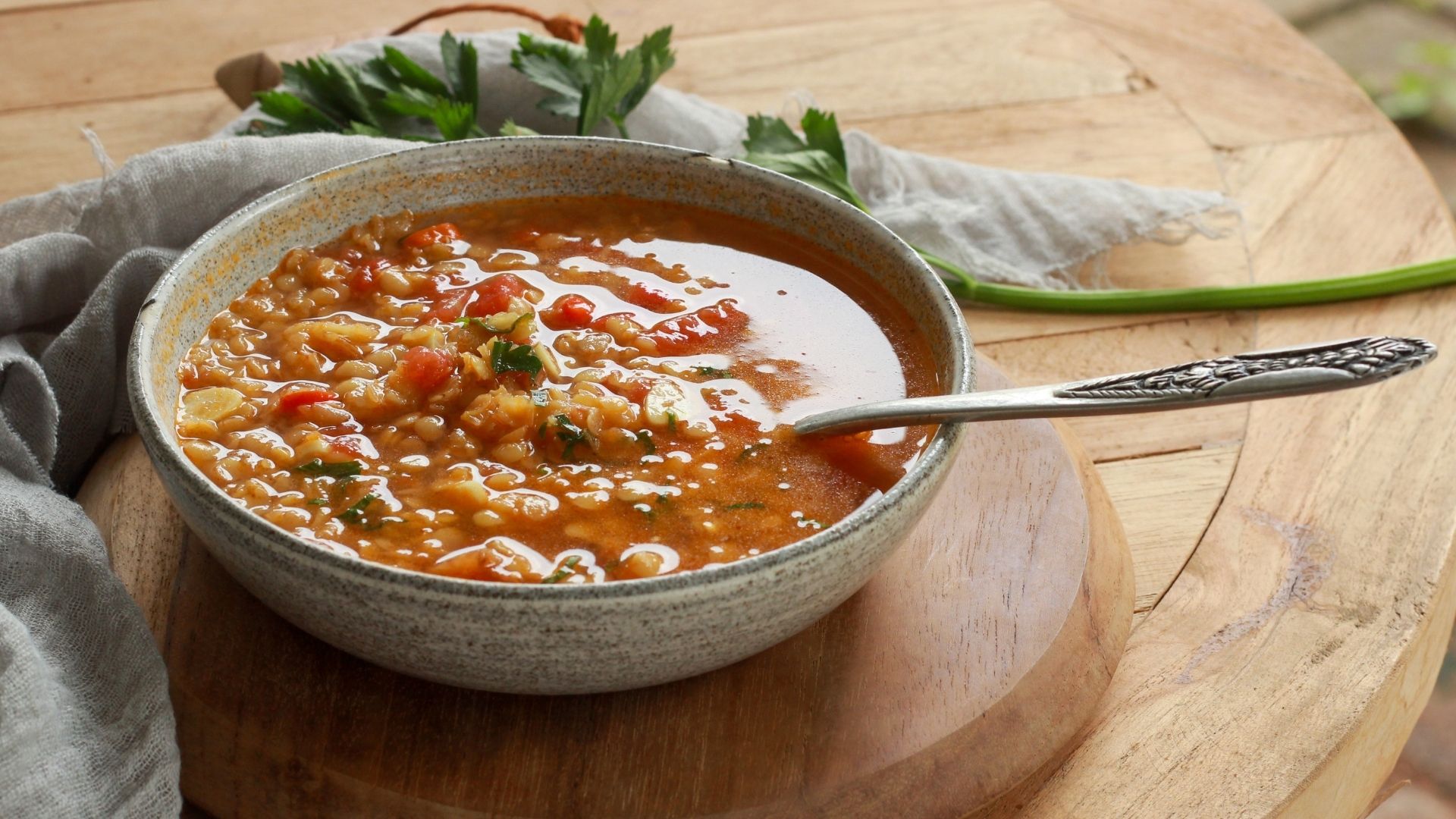 Người bệnh nên ăn thực phẩm dễ tiêu trong thời gian điều trị kiết lỵ