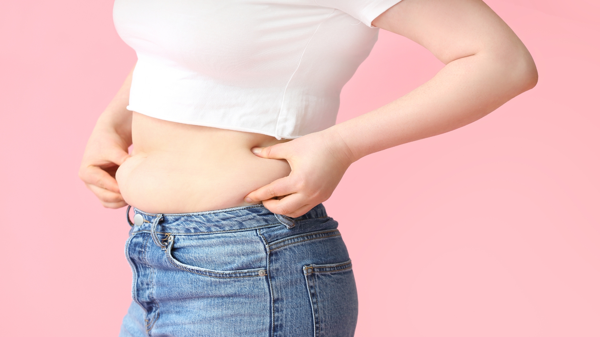 Khi năng lượng nạp vào vượt quá nhu cầu tiêu hao, phần dư thừa sẽ được chuyển hóa thành triglycerid và dự trữ trong các tế bào mỡ