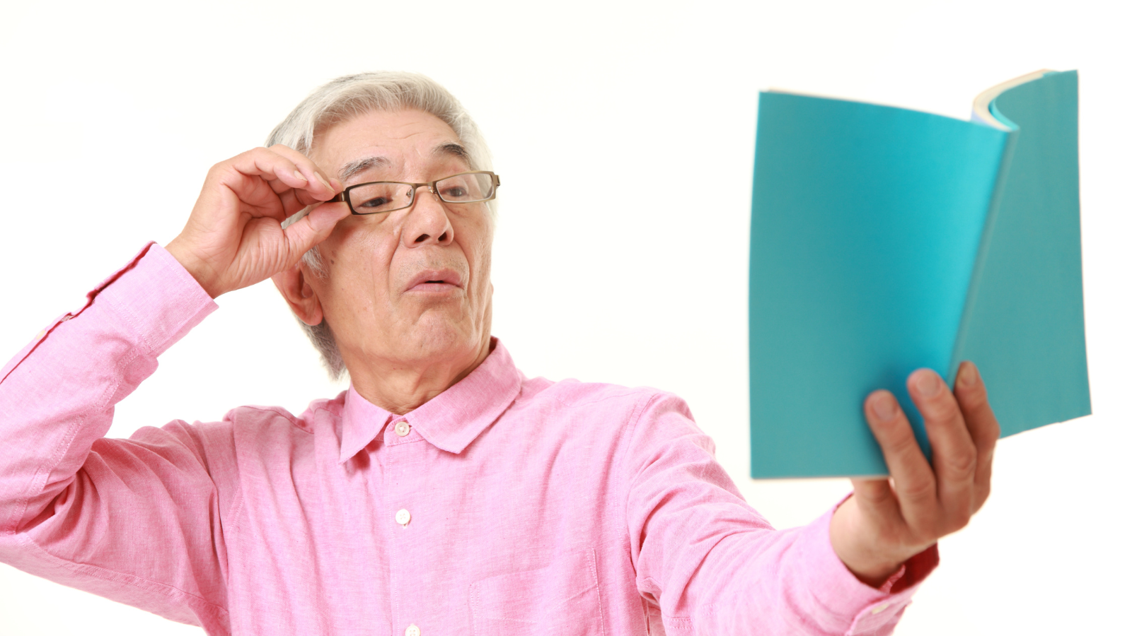 Lão thị là hiện tượng suy giảm khả năng nhìn gần do quá trình lão hóa tự nhiên