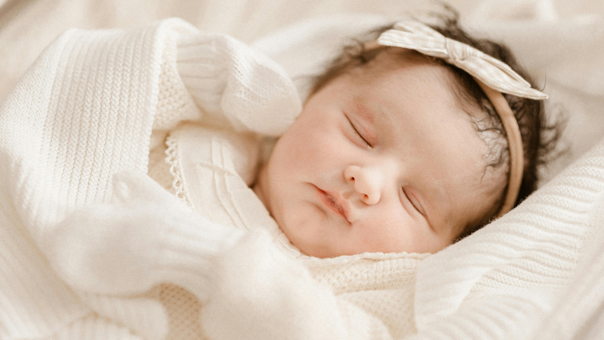 Khi theo lịch EASY 3, bé sẽ hình thành thói quen ăn - ngủ điều độ, giúp mẹ nghỉ ngơi nhiều