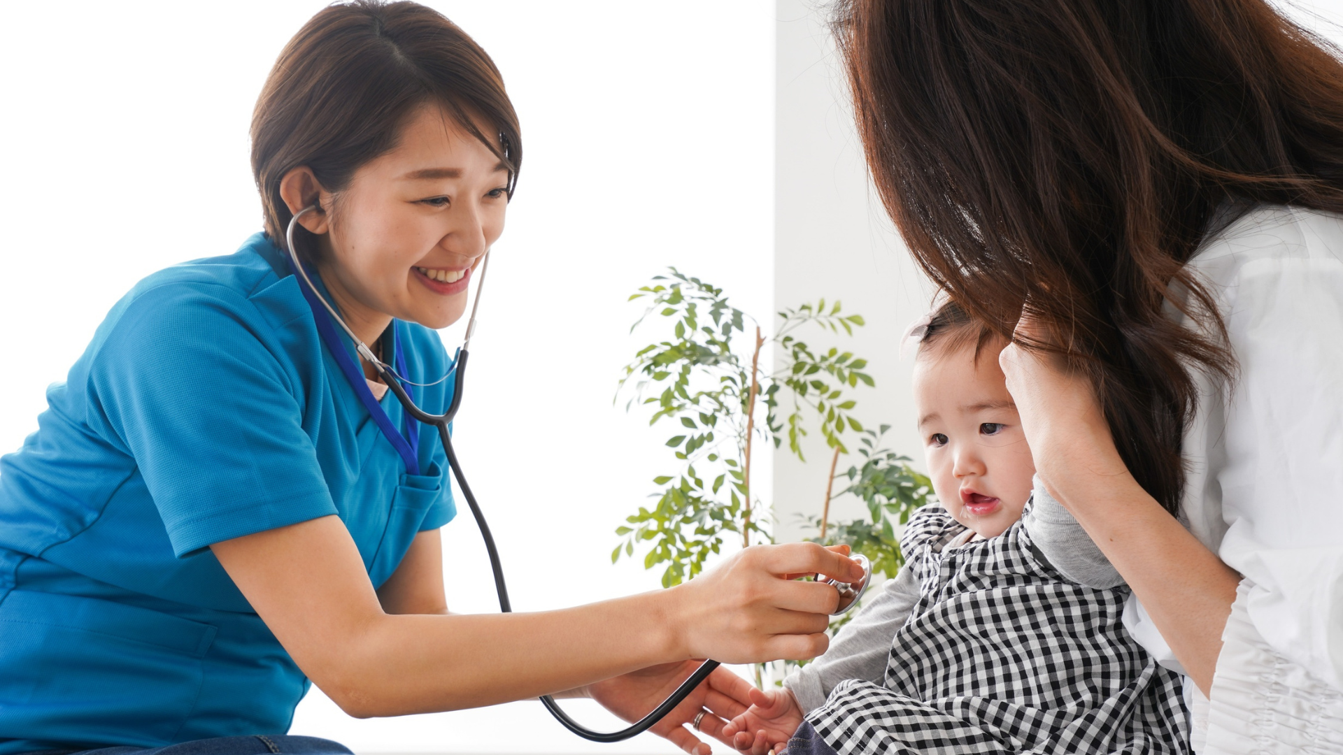 Nên tham khảo ý kiến của bác sĩ khi chưa biết cách xây dựng lịch sinh hoạt phù hợp cho trẻ