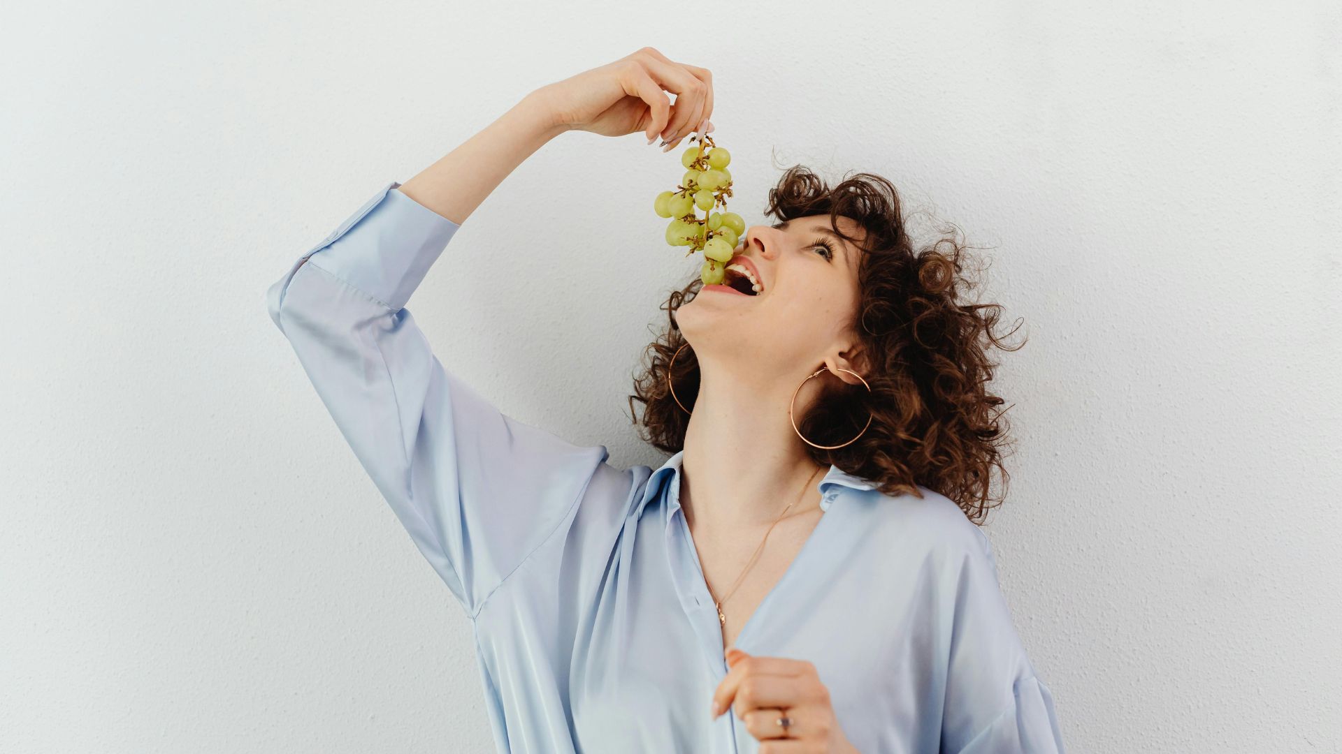 Liệt dây thần kinh số 9 gây suy giảm hoặc mất vị giác tại 1/3 sau lưỡi và vòm miệng