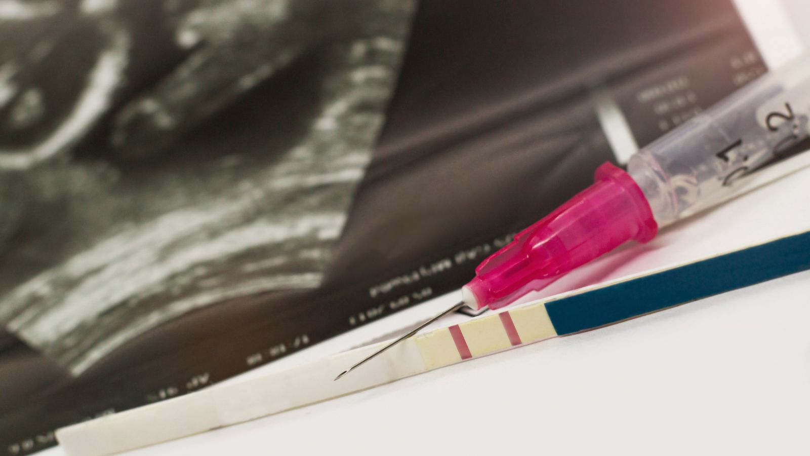 lieu-rang-tiem-phong-dai-co-anh-huong-den-thai-nhi-1