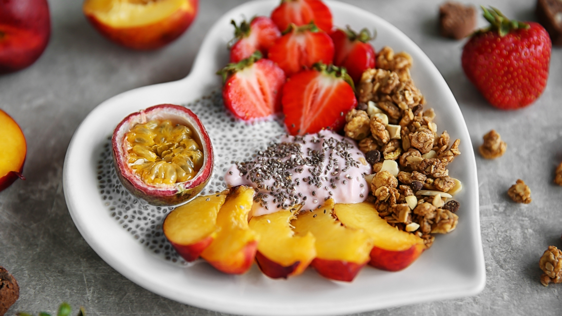 Sử dụng hạt chia không những giúp bổ sung các chất dinh dưỡng, kiểm soát khẩu phần ăn và duy trì trạng thái sức khỏe ổn định