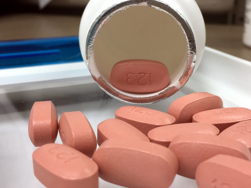 Lượng máu đủ để lây nhiễm HIV là bao nhiêu? Điều trị dự phòng ngay sau phơi nhiễm HIV 3