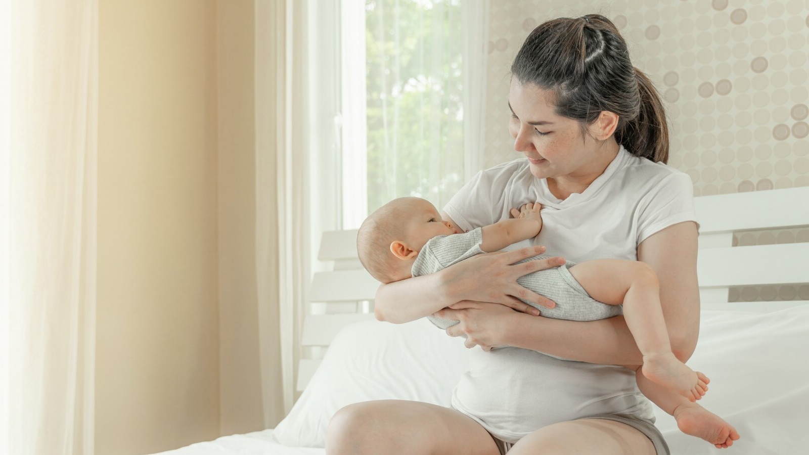 Phụ nữ cho con bú cần được sự tư vấn của bác sĩ khi tiêm PRP