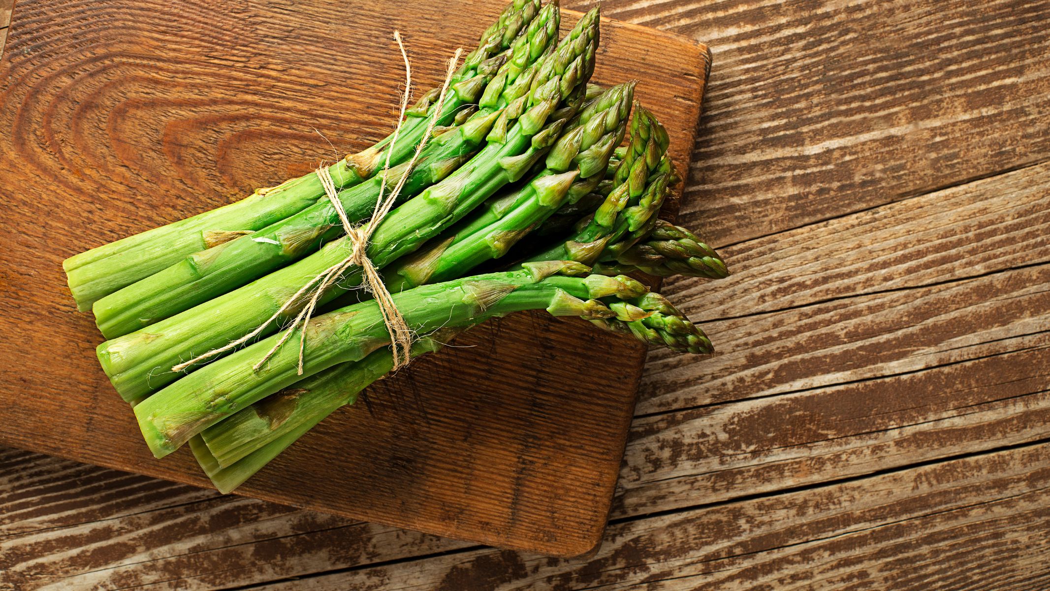 Măng tây ăn sống được không?