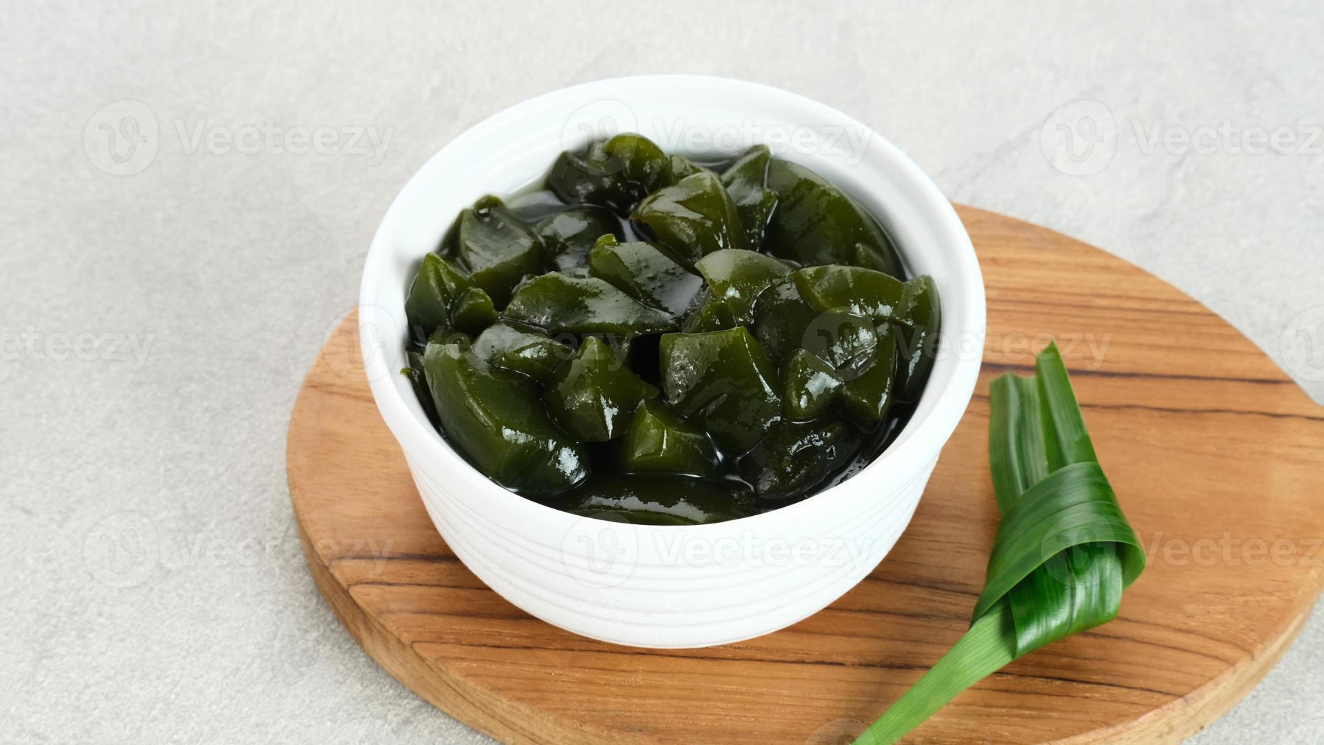 Mang thai 3 tháng đầu ăn sương sâm được không? Mẹ vẫn có thể ăn với lượng ít và tần suất thấp