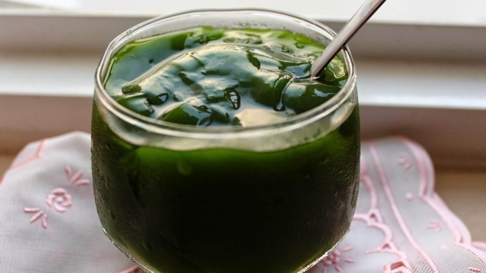 Mẹ bầu nên chế biến sương sâm kỹ, chọn nước sạch và chỉ ăn một ly nhỏ mỗi lần dùng để giữ thai kỳ an toàn