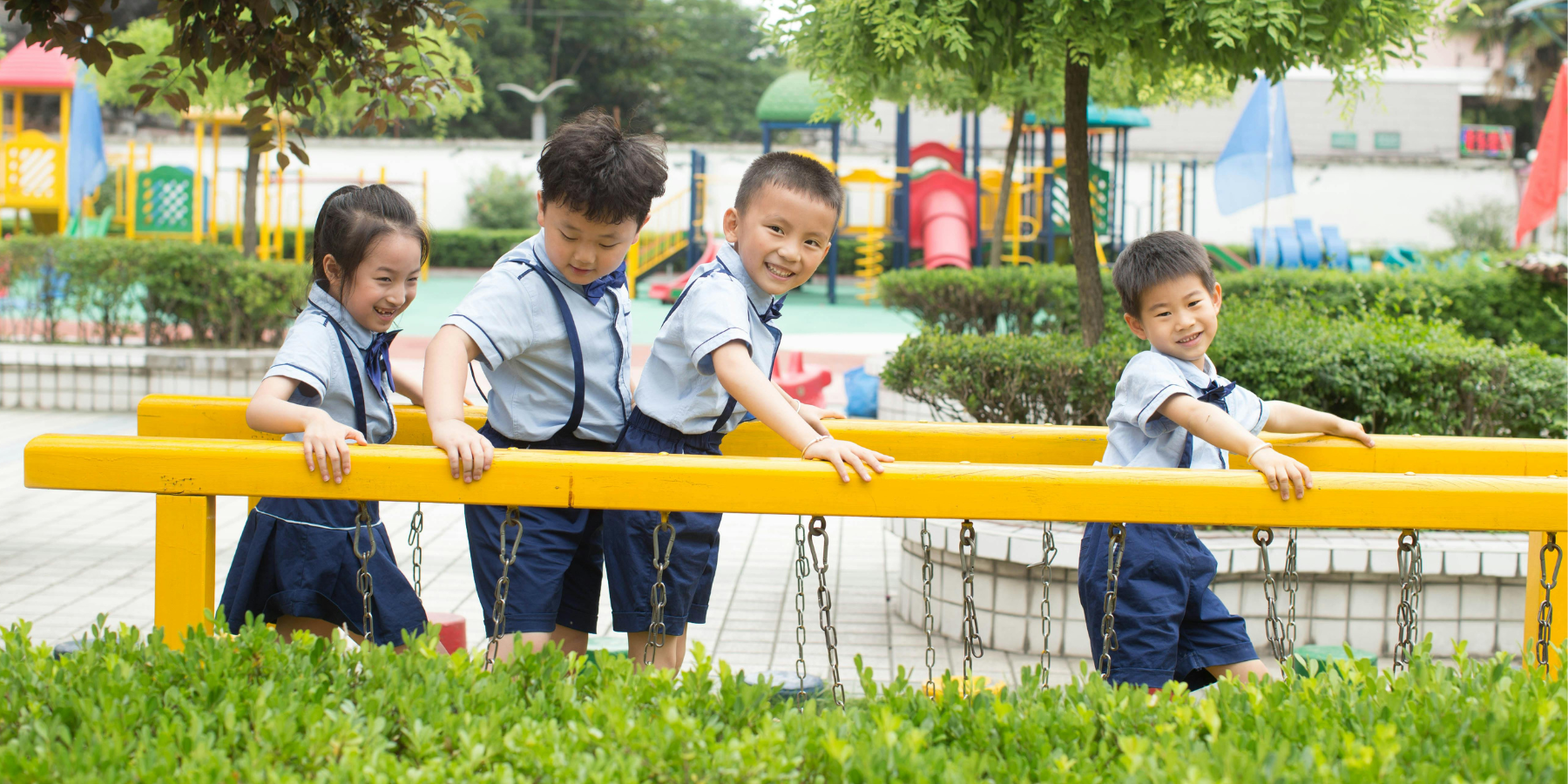 Cần duy trì các hoạt động ngoài trời để kích thích thị giác tự nhiên cho trẻ