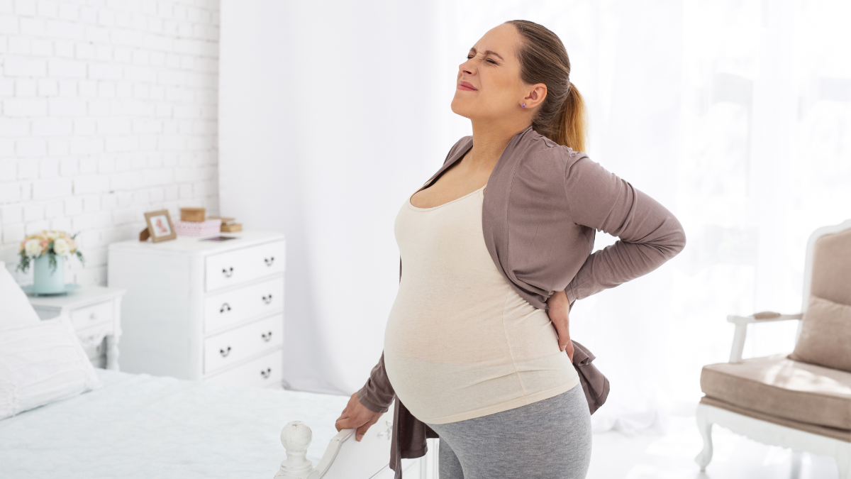 Không phải mẹ bầu nào cũng bị đau lưng khi có máu báo thai