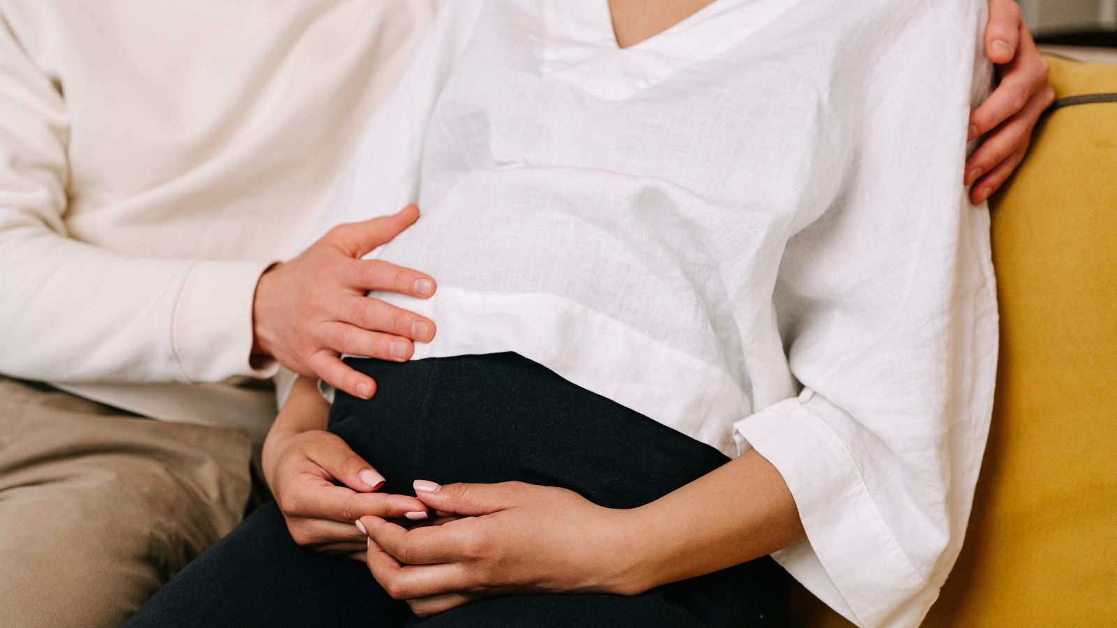 Khi xuất hiện cảm giác chóng mặt trong giai đoạn cuối thai kỳ, mẹ bầu nên ưu tiên đảm bảo an toàn cho bản thân