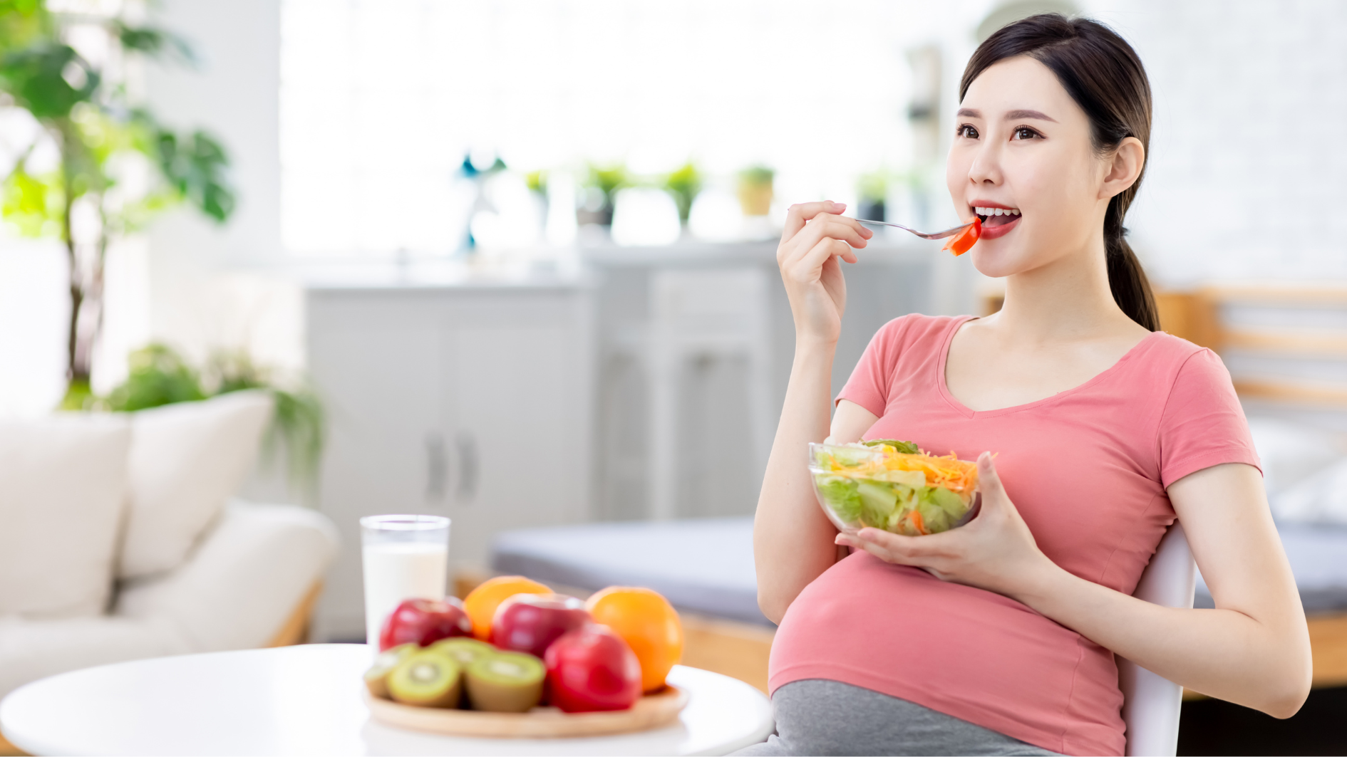 Chế độ dinh dưỡng hợp lý giúp mẹ bầu khỏe mạnh và thai nhi phát triển tốt