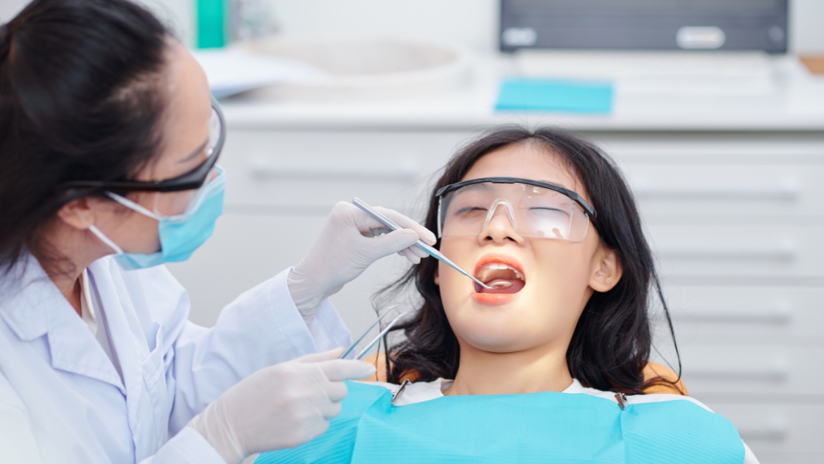 Thiểu sản men răng là tình trạng men răng không hình thành đầy đủ trong giai đoạn phát triển