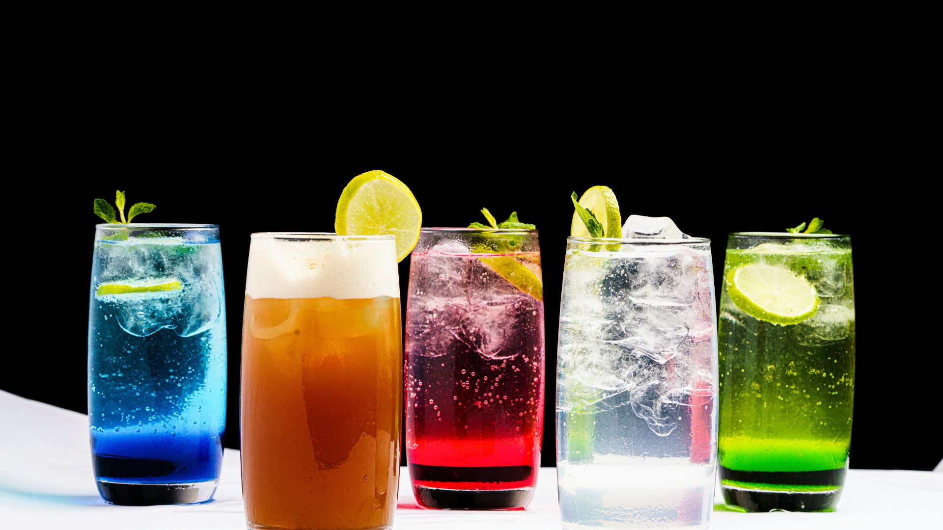 Nước có gas và đồ uống có cồn là câu trả lời cho câu hỏi mổ amidan kiêng gì