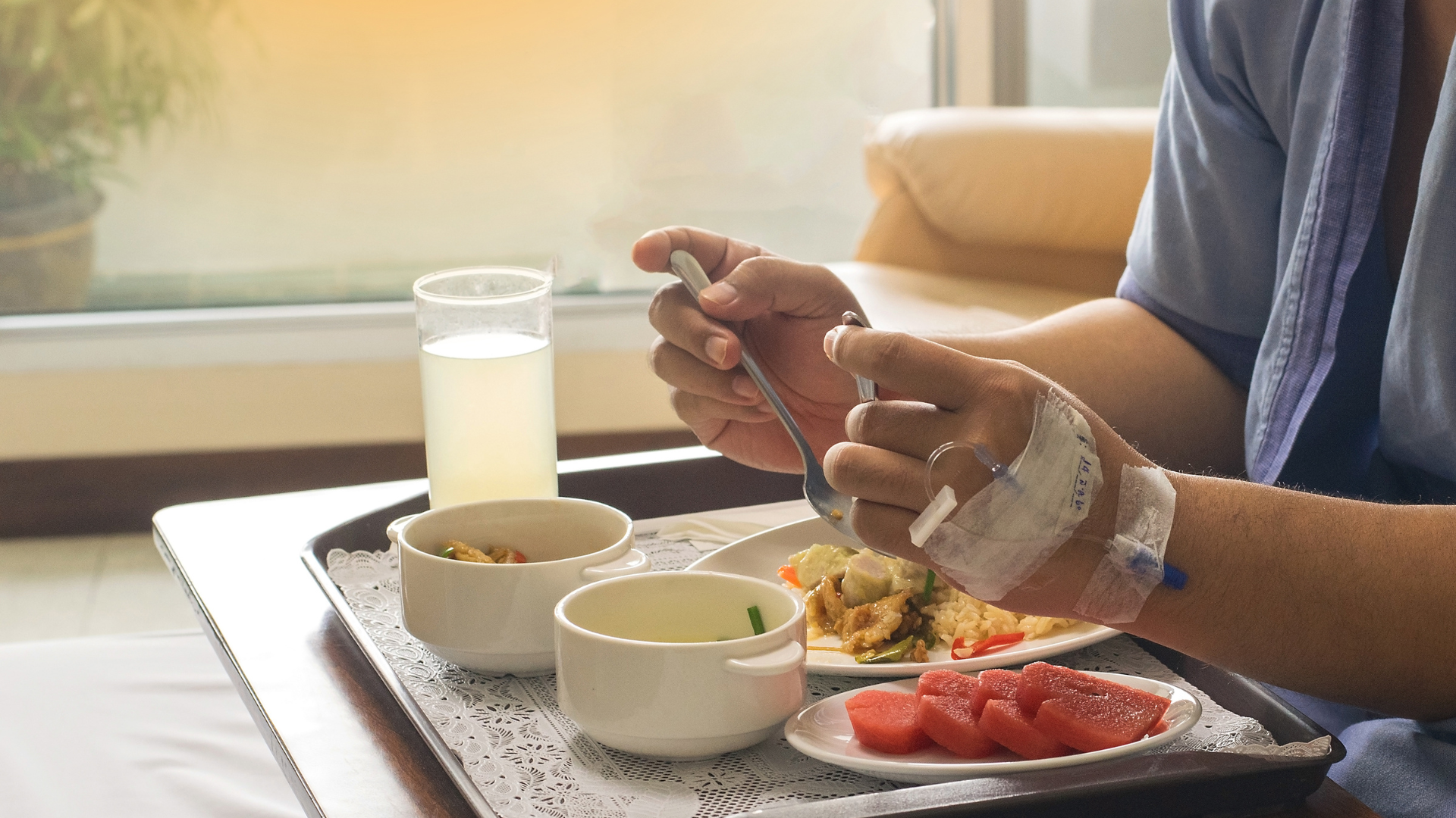 Chế độ ăn uống cũng ảnh hưởng lớn đến quá trình hồi phục