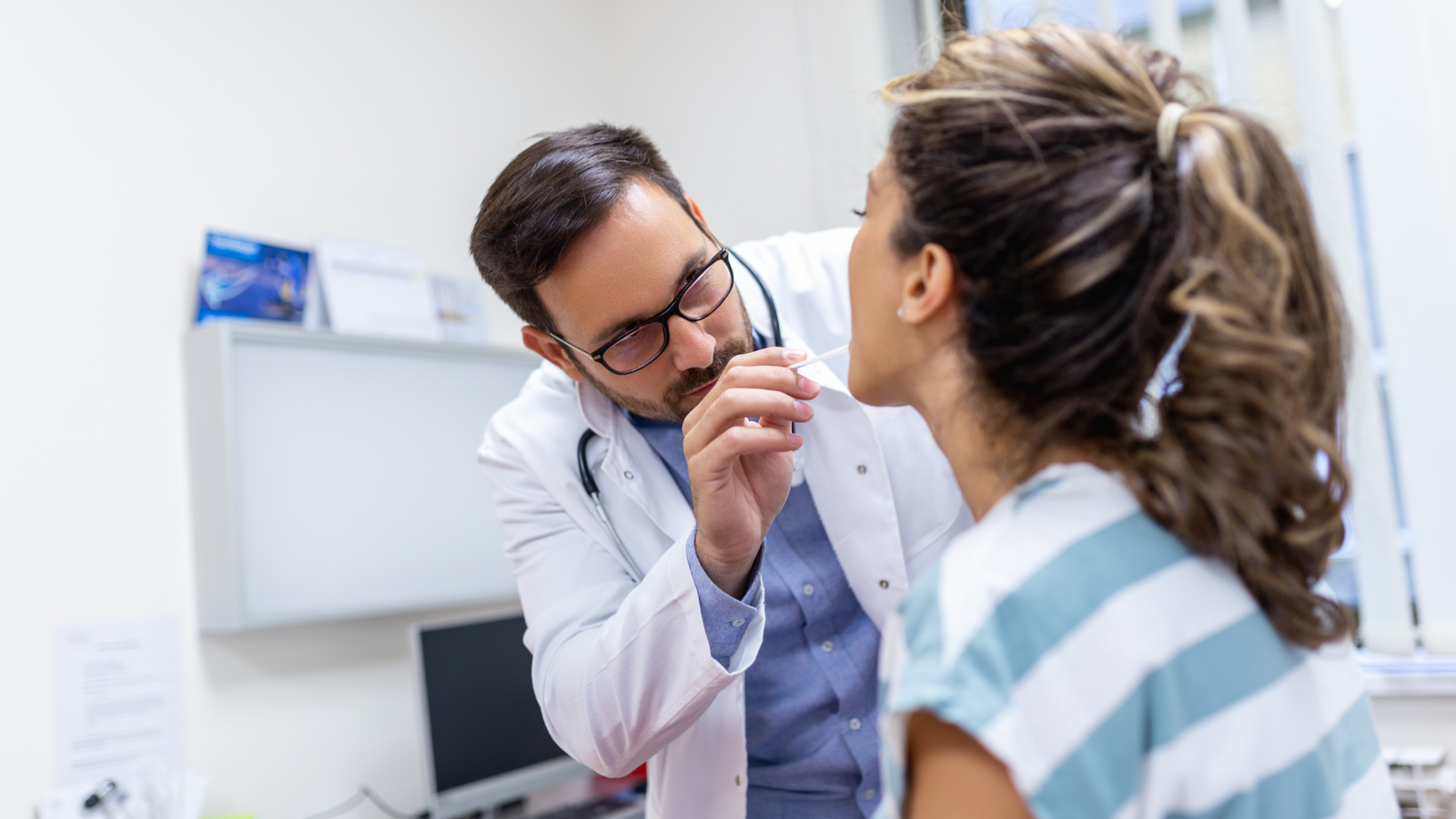 Mổ hạt xơ thanh quản hết bao nhiêu tiền?