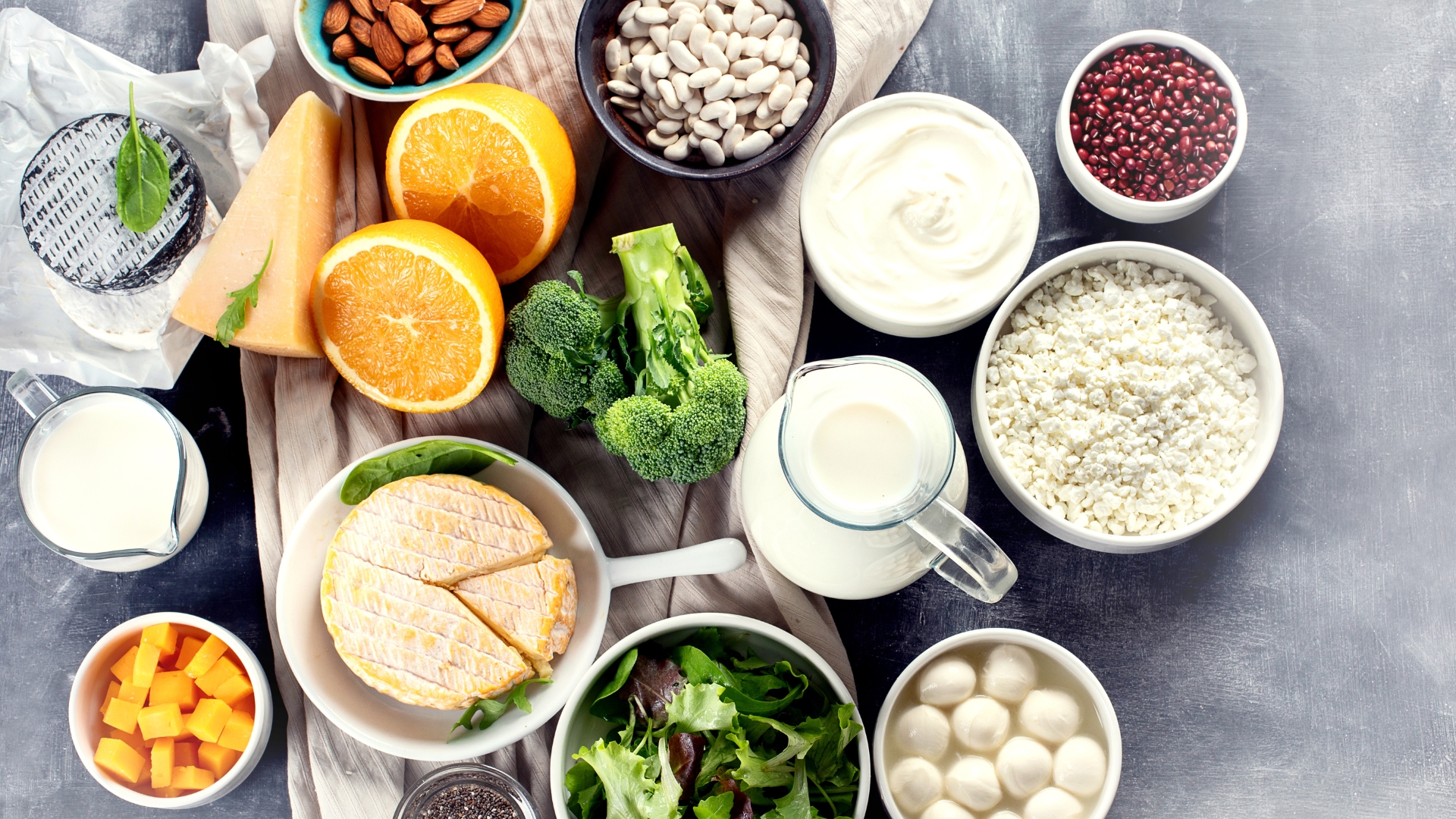 Canxi là khoáng chất có vai trò xây dựng xương, nhưng nó cũng cần thiết cho sự ổn định và chắc khỏe của móng tay