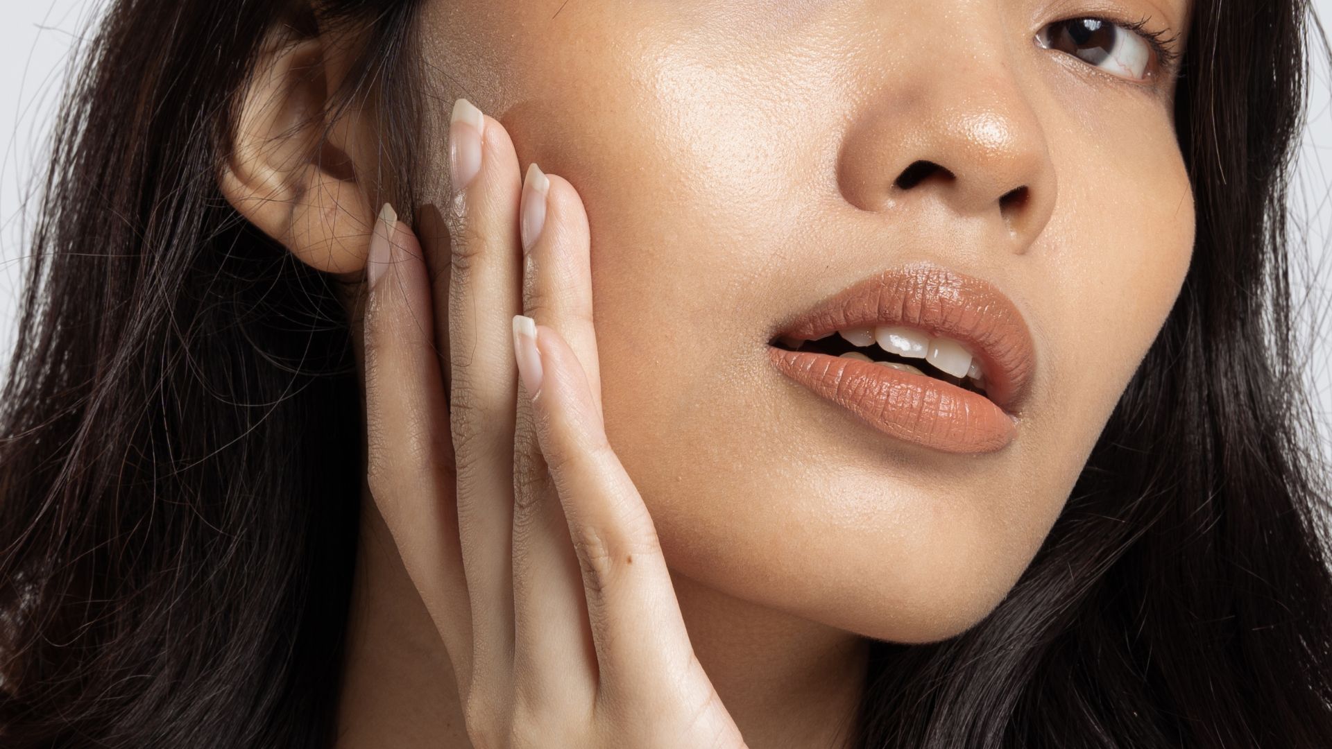 Mụn bọc ở cằm: Tín hiệu từ bên trong cơ thể bạn không nên bỏ qua 3