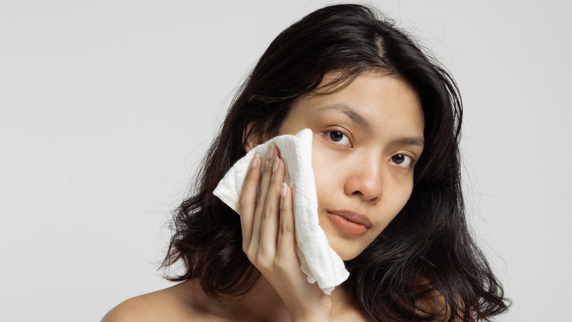 Mụn nhọt bị nhiễm trùng: Nhận biết sớm và chăm sóc đúng cách để tránh biến chứng 3