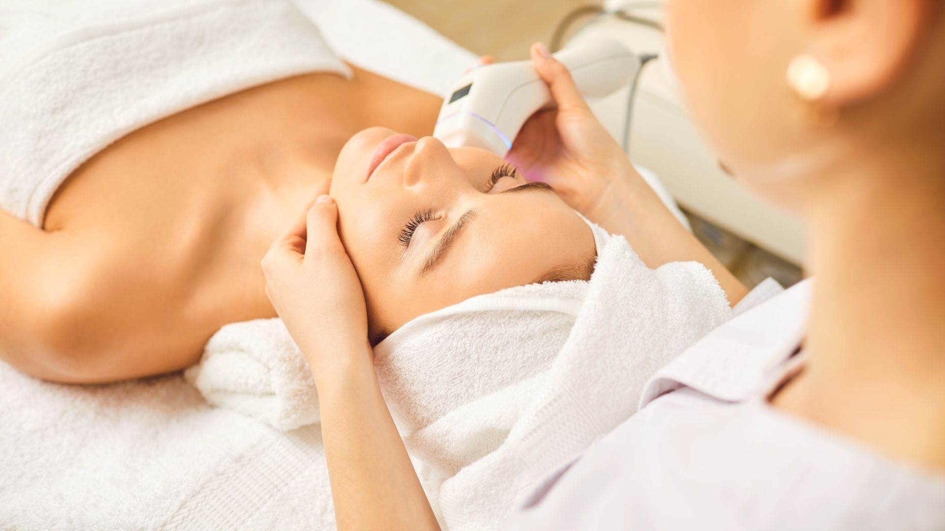 Mụn nội tiết là gì? Nguyên nhân, triệu chứng và cách điều trị hiệu quả-4