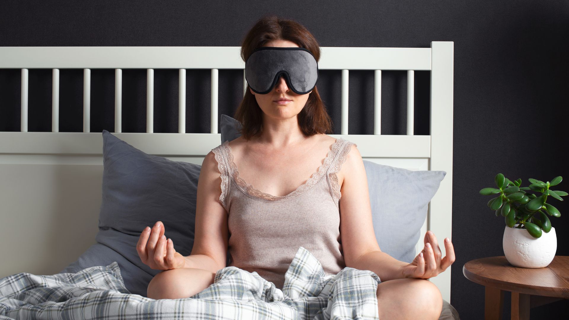 “Nằm nghiêng bên trái bị ép tim” – Có thật không và nên làm gì? 5