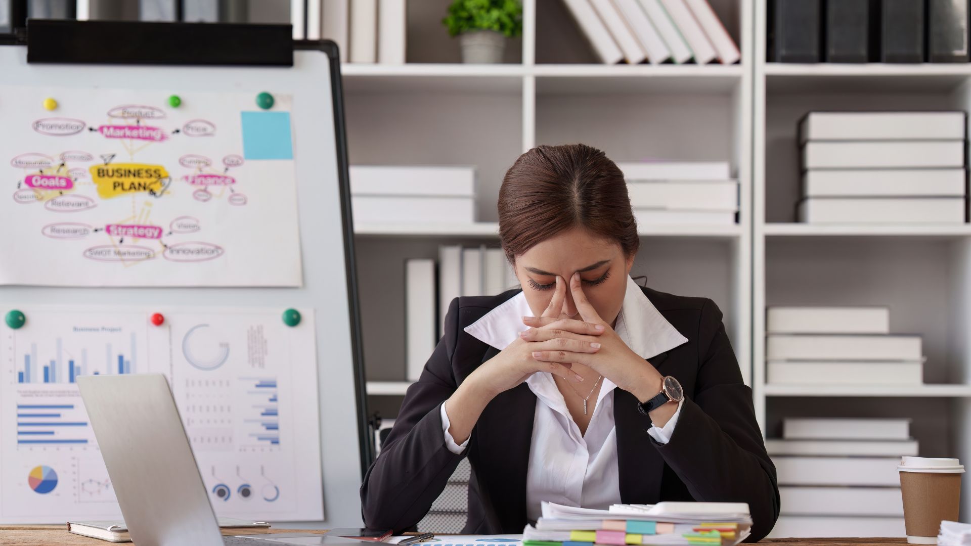 Nang cơ năng buồng trứng là gì? Nguyên nhân, dấu hiệu và cách điều trị an toàn 2