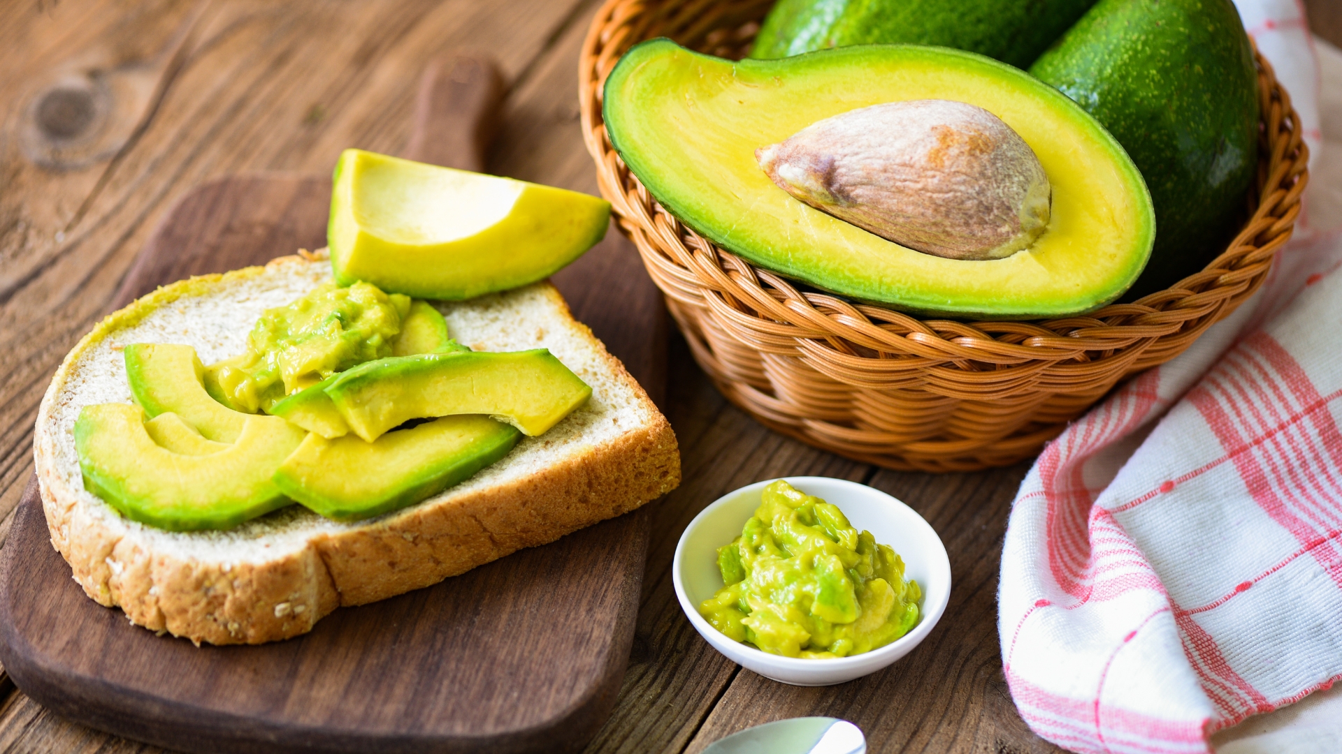 Nên ăn bơ vào lúc nào để tăng cân hiệu quả là thắc mắc của nhiều người