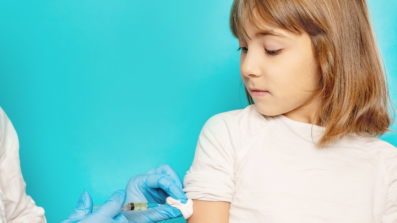 nen-tiem-vac-xin-viem-nao-mo-cau-bc-hay-b (1).png