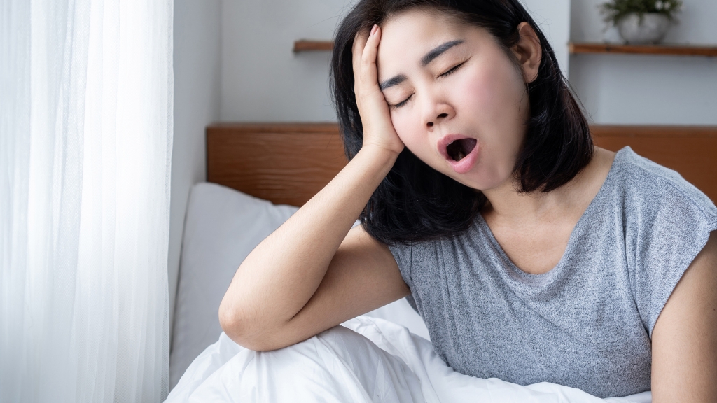 Ngáp nhiều kèm theo mệt mỏi, sụt cân bất thường cần đi khám ngay