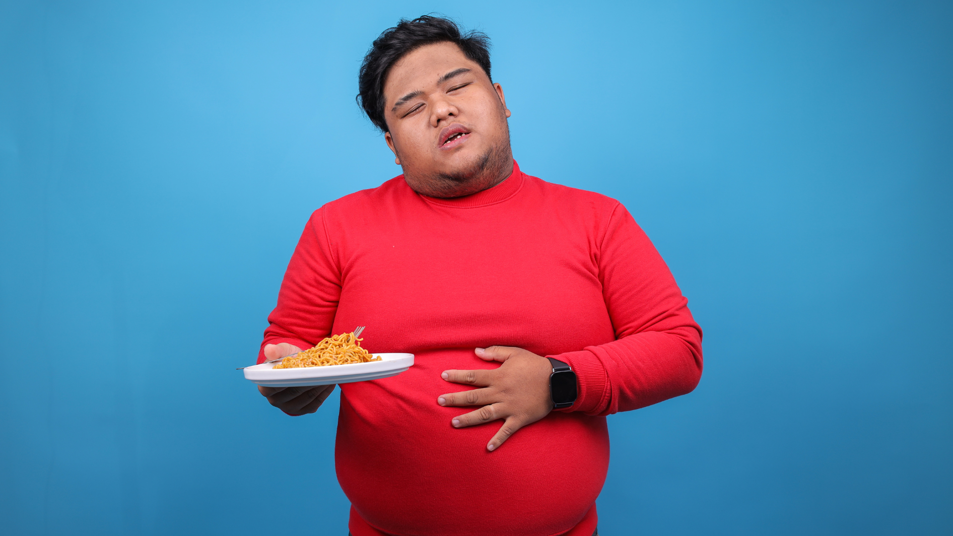 Ngủ ngay sau lúc ăn có thể ảnh hưởng tiêu cực đến tiêu hóa