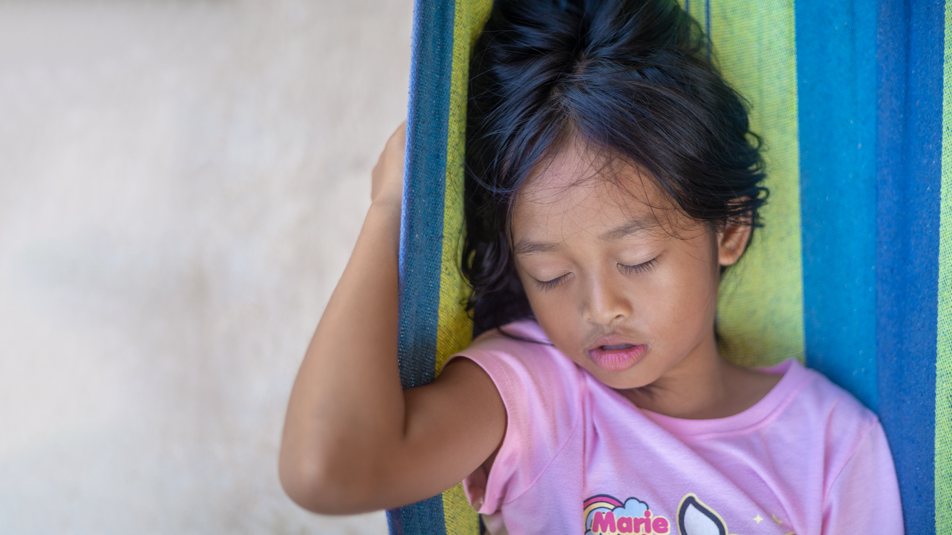 Ngủ nửa tỉnh nửa mê là trạng thái nhiều người từng gặp khi cơ thể mệt mỏi