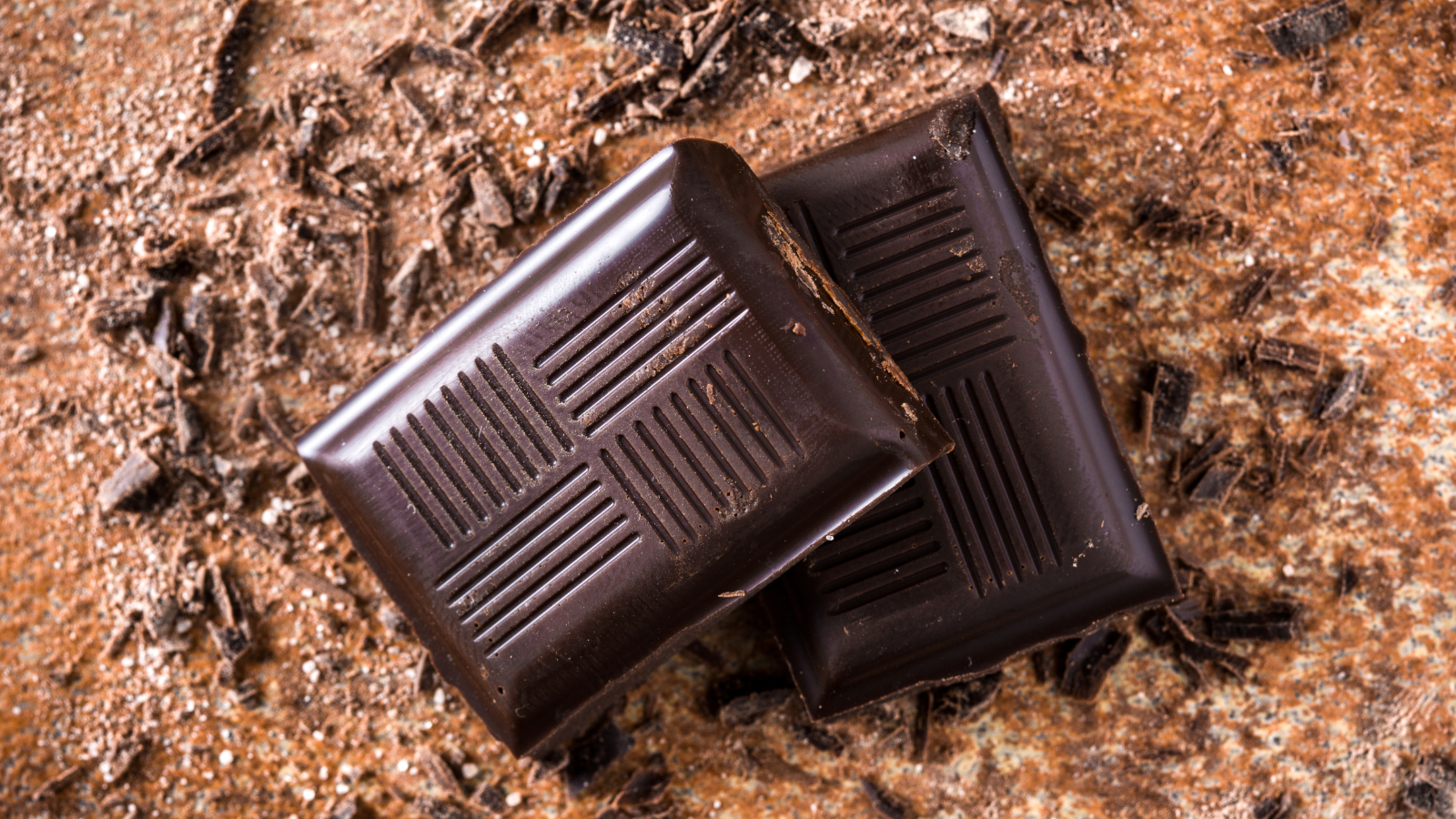 Sử dụng socola đen với lượng phù hợp có thể cải thiện lưu thông máu và hỗ trợ ổn định huyết áp