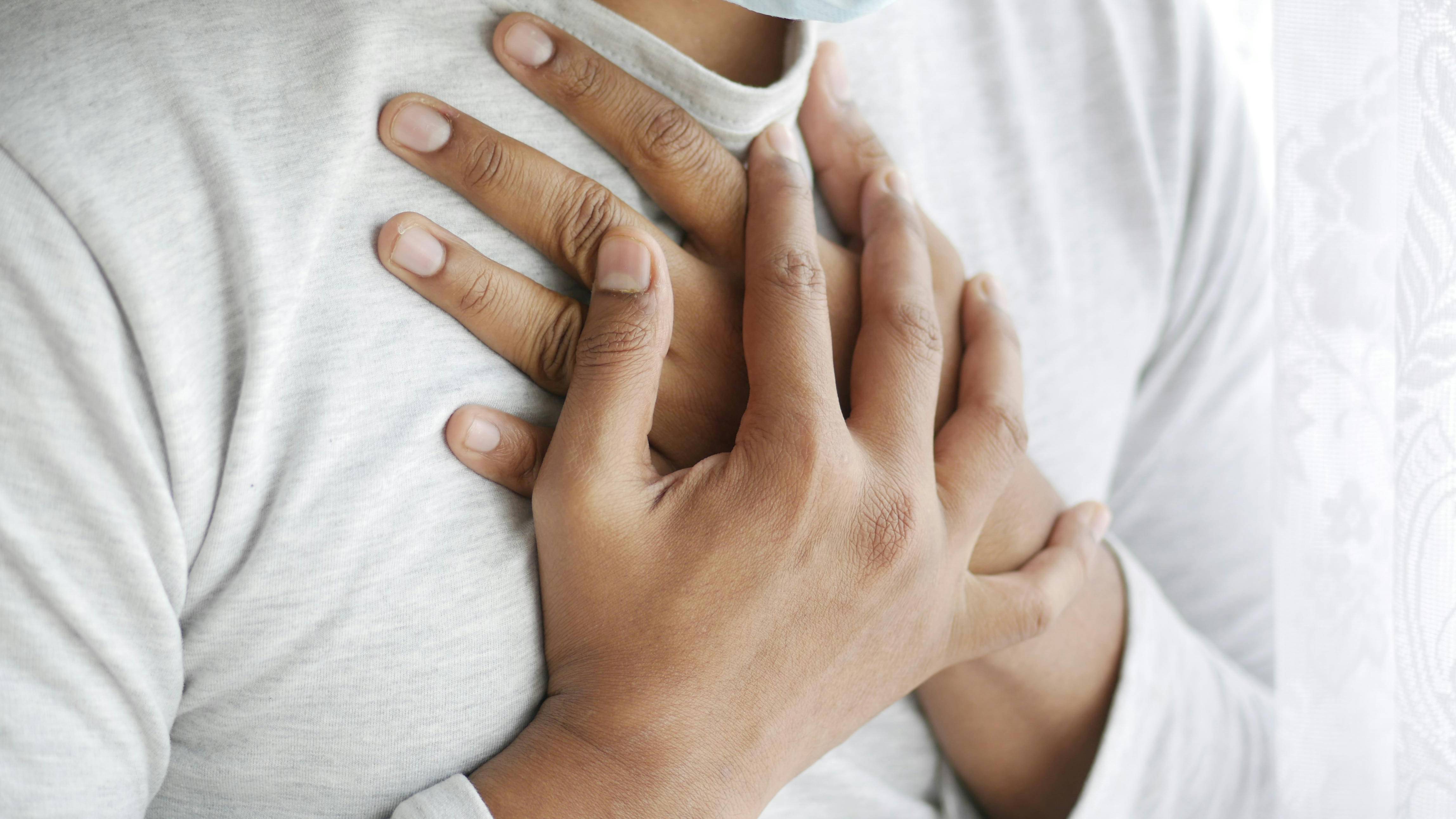 Rối loạn hormone do khối u gây ra là một yếu tố ảnh hưởng đến thời gian sống của người bệnh